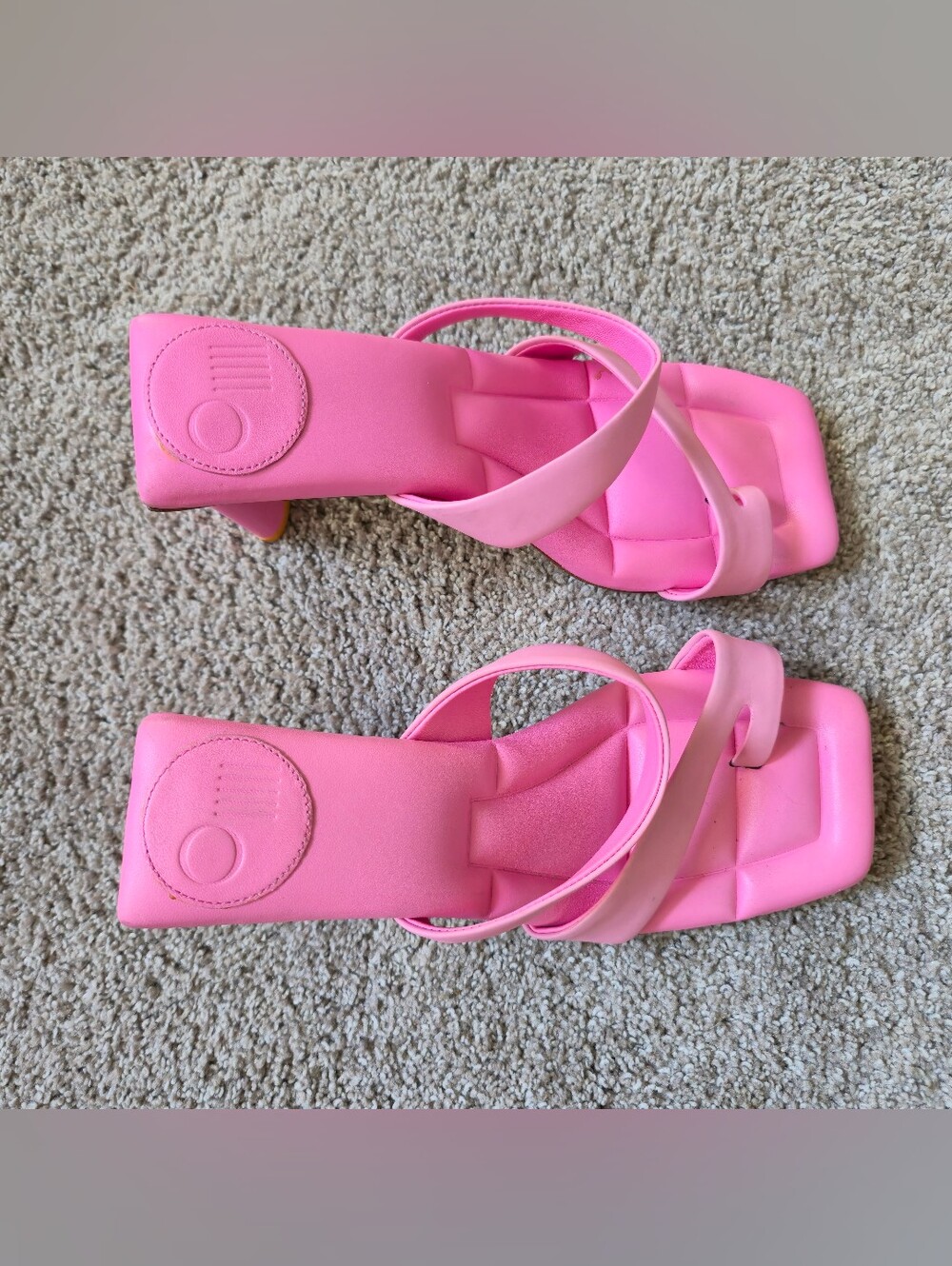 Oncept Monaco Leather Slip On Prism Pink Heel Sandals Shoes Size 6 Needs Repair